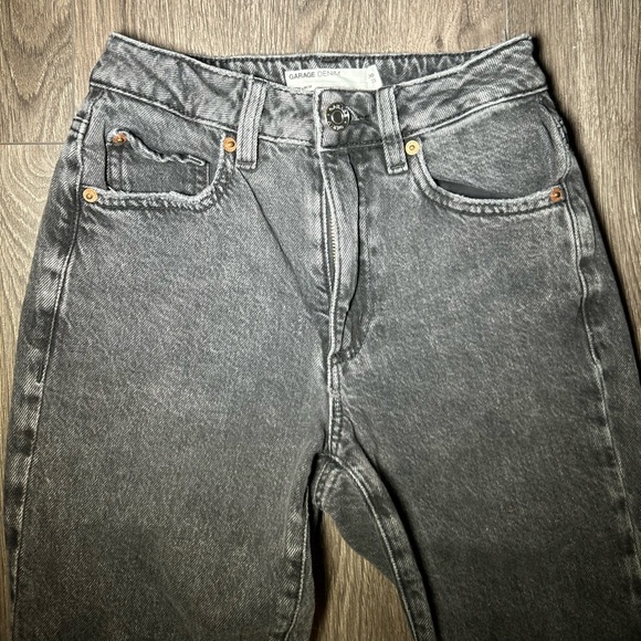 black light wash jeans - Picture 2 of 2